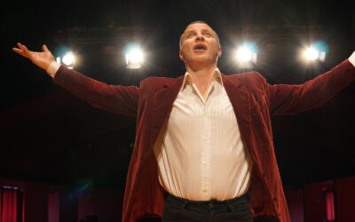 Strategia poetica: Il teatro, la scrittura e le storie che raccontiamo a noi stessi